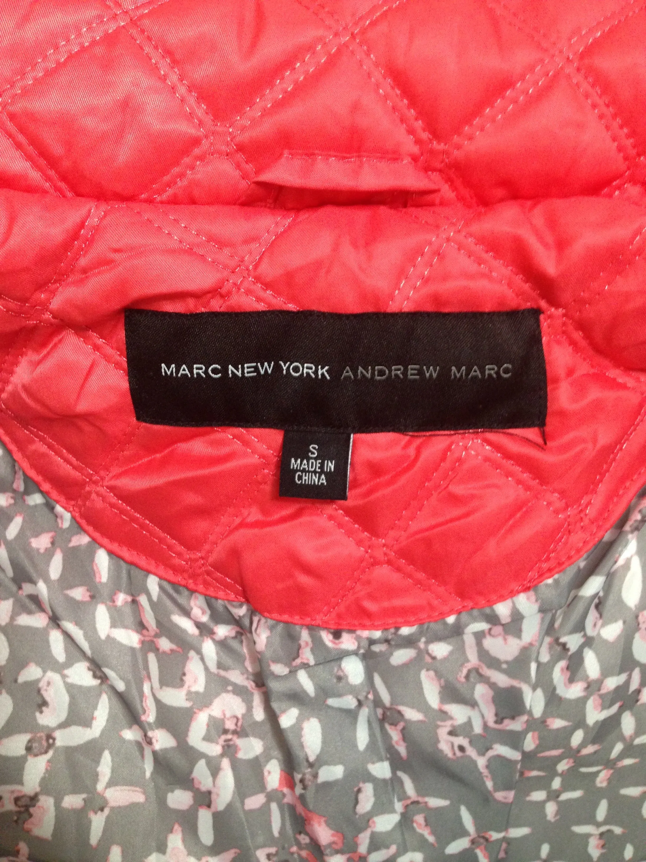 Andrew Marc 70's Puffer Jacket Coral Size S SKU 000250-1