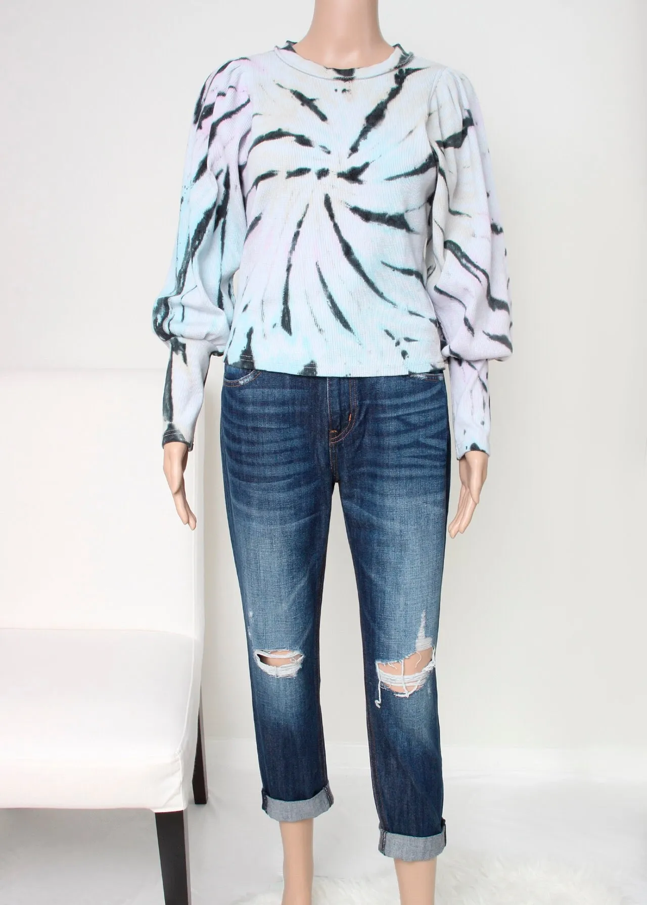 distressed hirise mom jean - fm