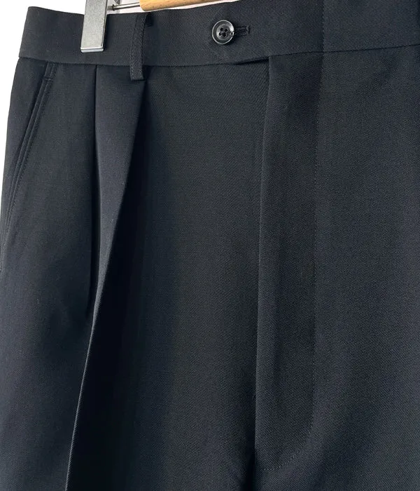 INTERIM/PURE BLACK WOOL GABERDINE 2-TUCK WIDE TAPERED SLACKS (BLACK)
